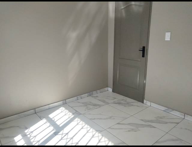 3 BEDROOM HOUSE FOR SALE IN VANDERBIJLPARK CE 3